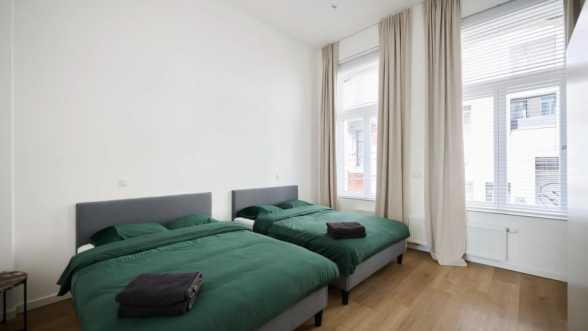 Toison D'Or & Sauna Bruselas Apartamento