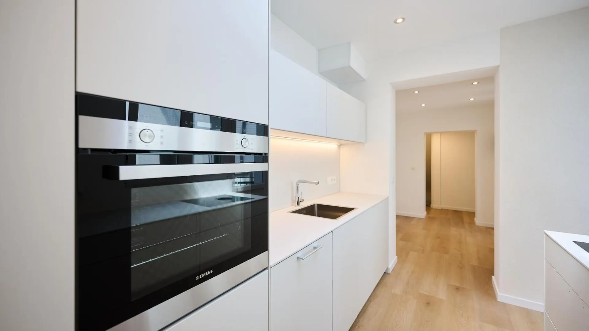 Toison D'Or & Sauna Bruselas Apartamento